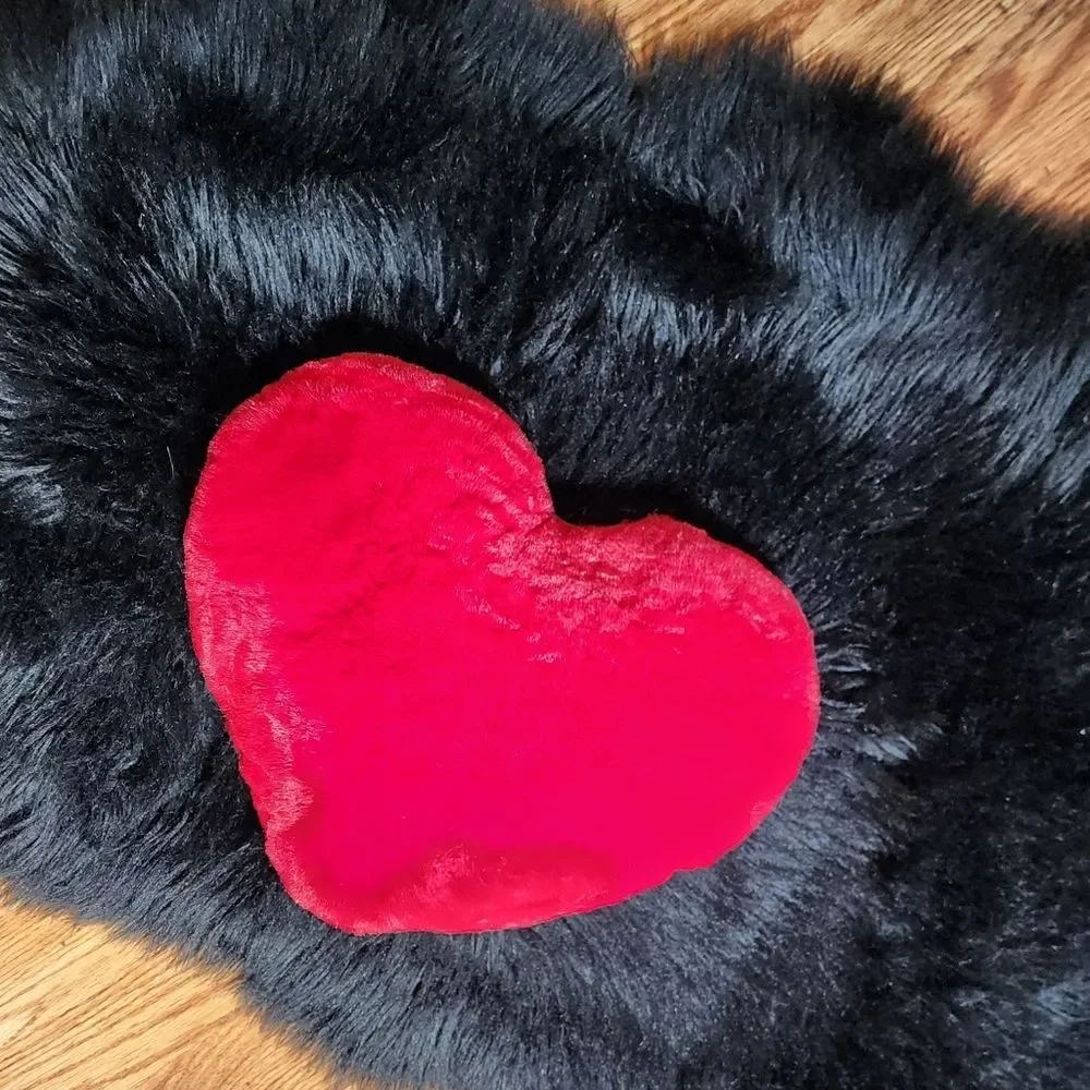 Red Faux Fur Heart Shaped Throw Pillow, 14